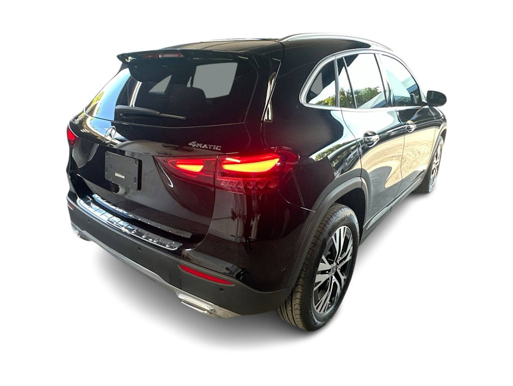 Thumbnail: 2025 Mercedes-Benz GLA - 21