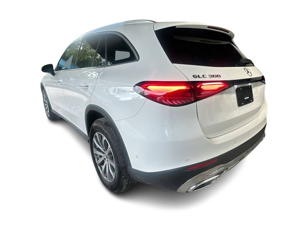Thumbnail: 2026 Mercedes-Benz GLC - 4