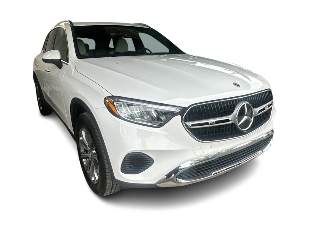 Thumbnail: 2026 Mercedes-Benz GLC - 21