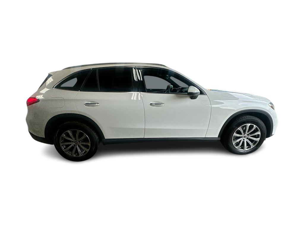 Thumbnail: 2026 Mercedes-Benz GLC - 24