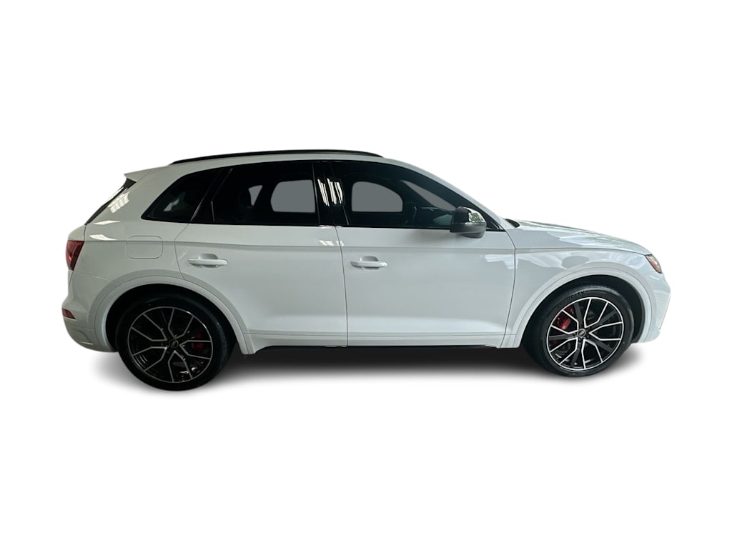 Thumbnail: 2023 Audi SQ5 - 24