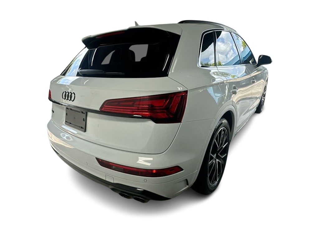 Thumbnail: 2023 Audi SQ5 - 23