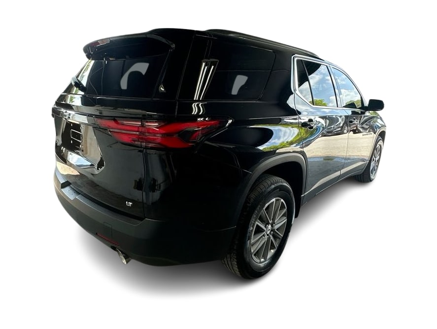 Thumbnail: 2023 Chevrolet Traverse - 20