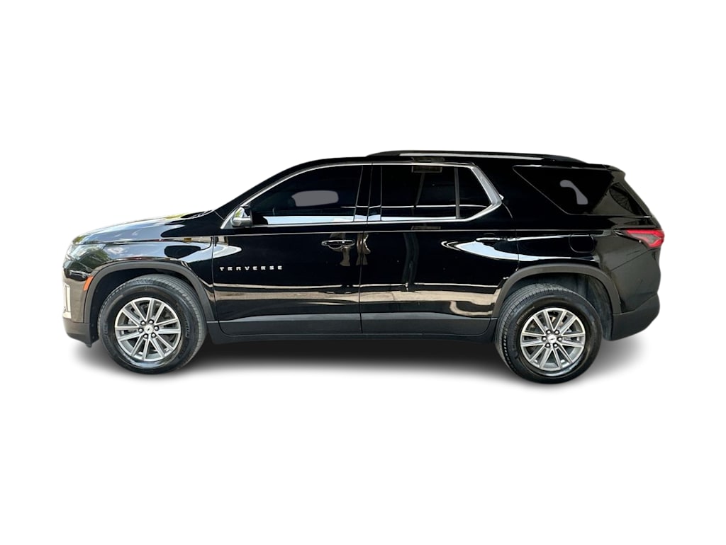 Thumbnail: 2023 Chevrolet Traverse - 3