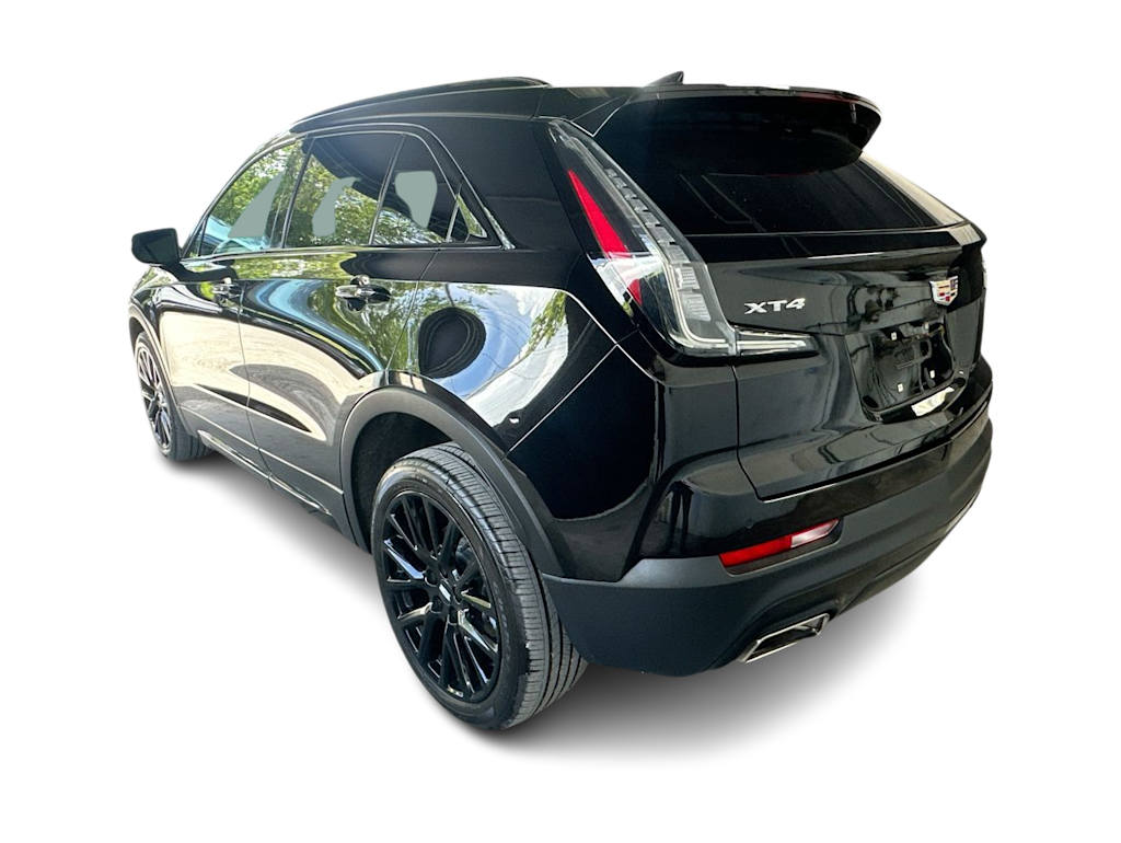 Thumbnail: 2023 Cadillac XT4 - 4