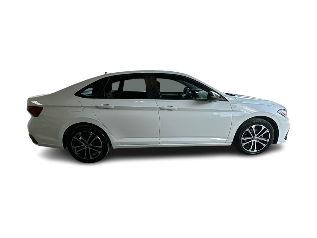 Thumbnail: 2025 Volkswagen Jetta - 24