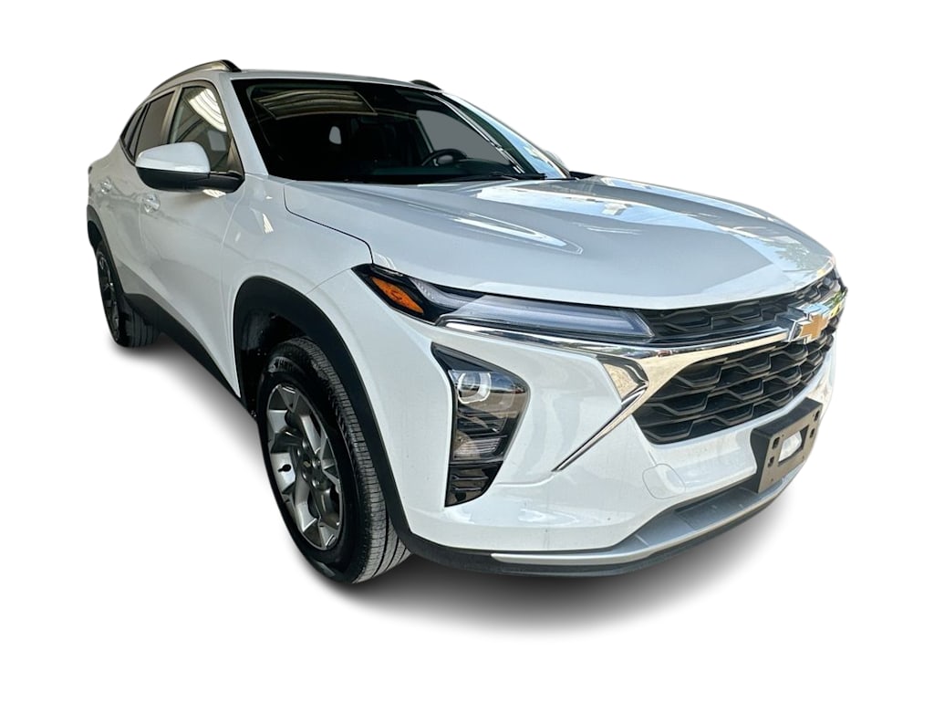 Thumbnail: 2025 Chevrolet Trax - 21
