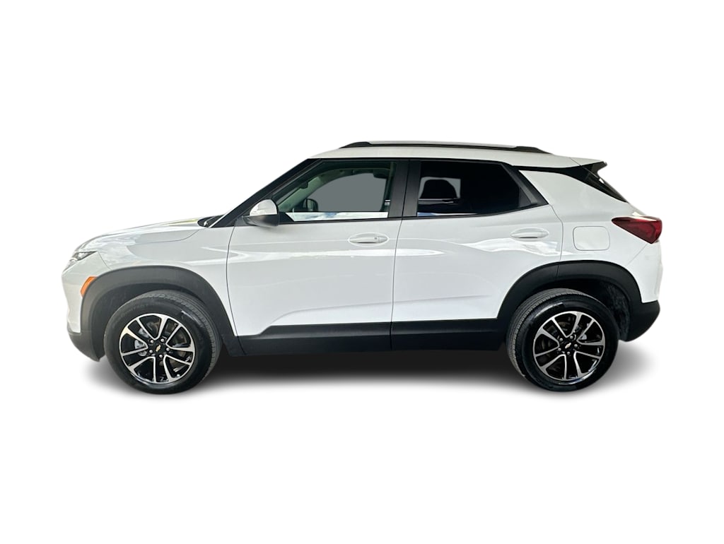 Thumbnail: 2025 Chevrolet TrailBlazer - 3