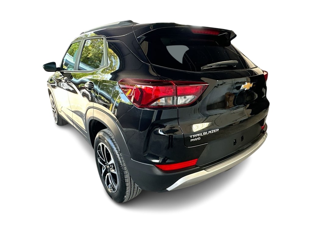 Thumbnail: 2025 Chevrolet TrailBlazer - 4