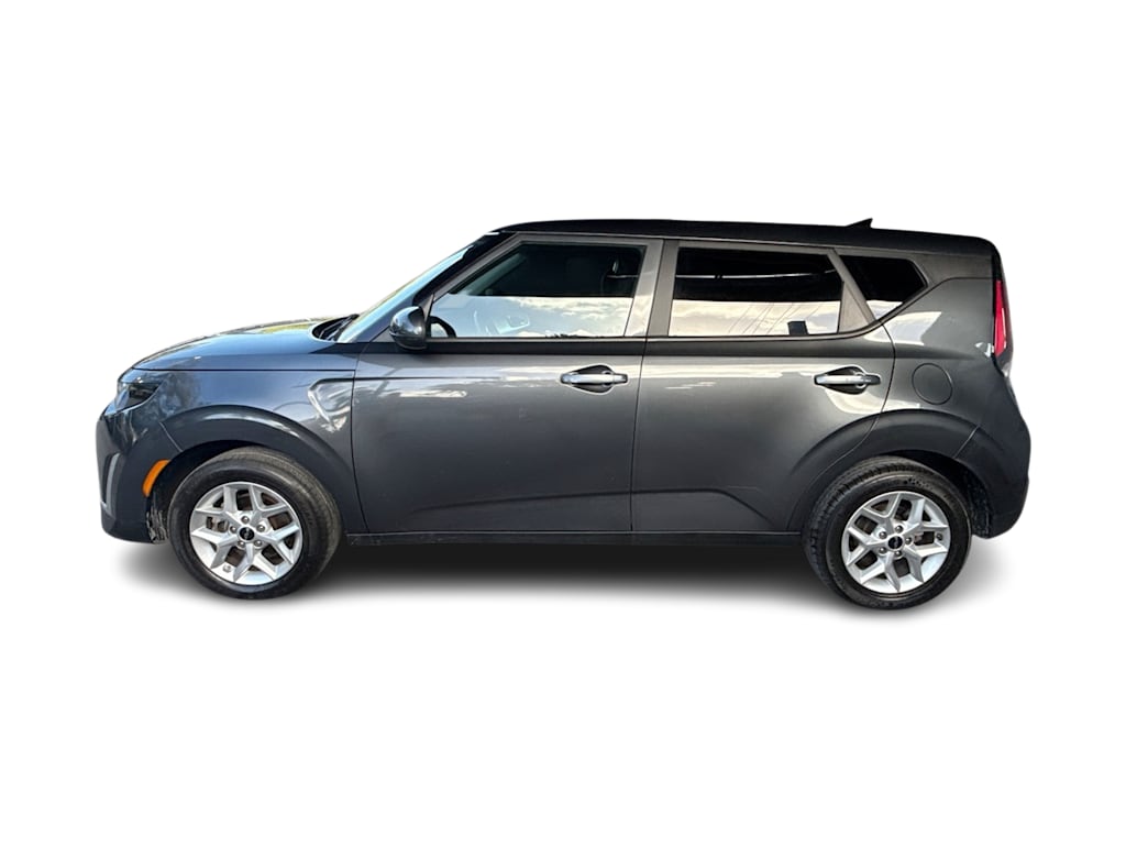 Thumbnail: 2024 Kia Soul - 3
