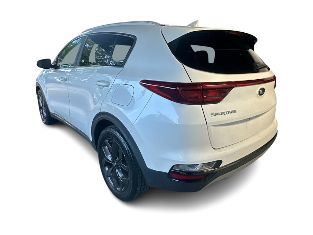 Thumbnail: 2020 Kia Sportage - 3