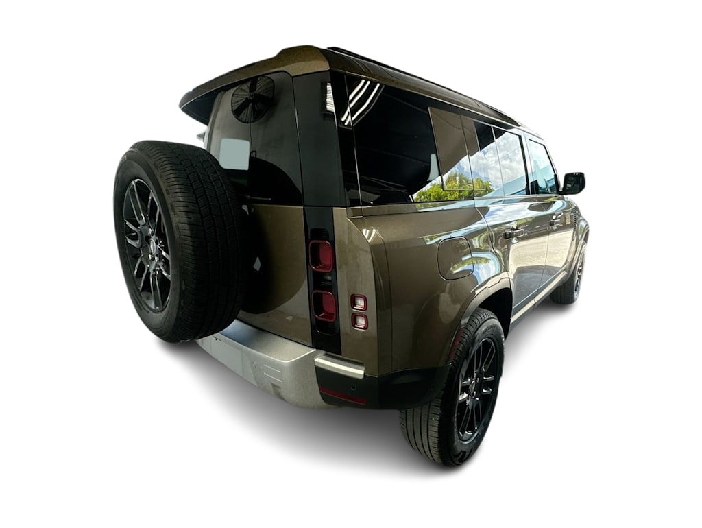 Thumbnail: 2025 Land Rover Defender - 20