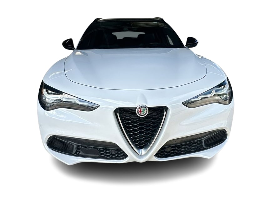 Thumbnail: 2024 Alfa Romeo Stelvio - 6