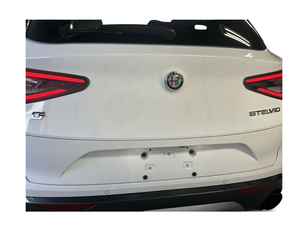 Thumbnail: 2024 Alfa Romeo Stelvio - 22