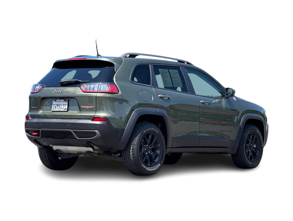 Thumbnail: 2021 Jeep Cherokee - 18