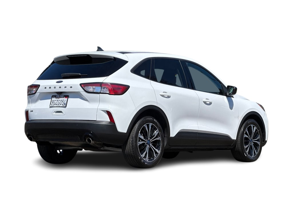 Thumbnail: 2022 Ford Escape - 17