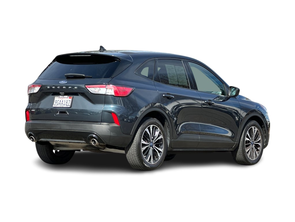 Thumbnail: 2022 Ford Escape - 18
