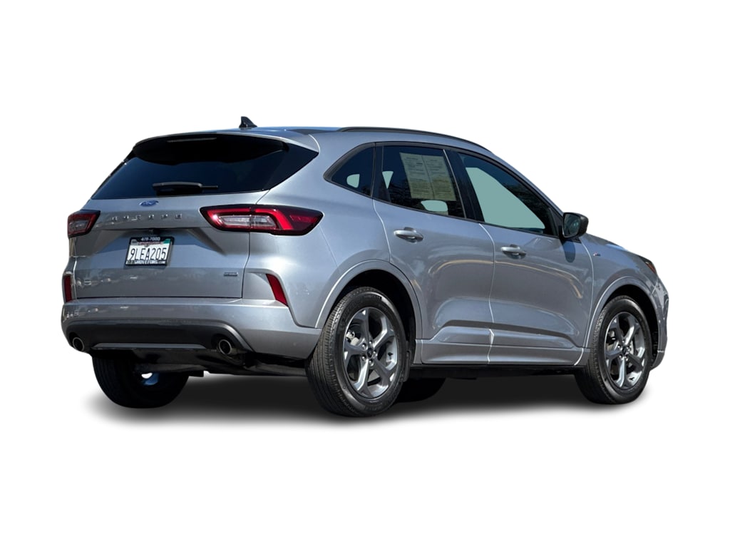 Thumbnail: 2023 Ford Escape - 17
