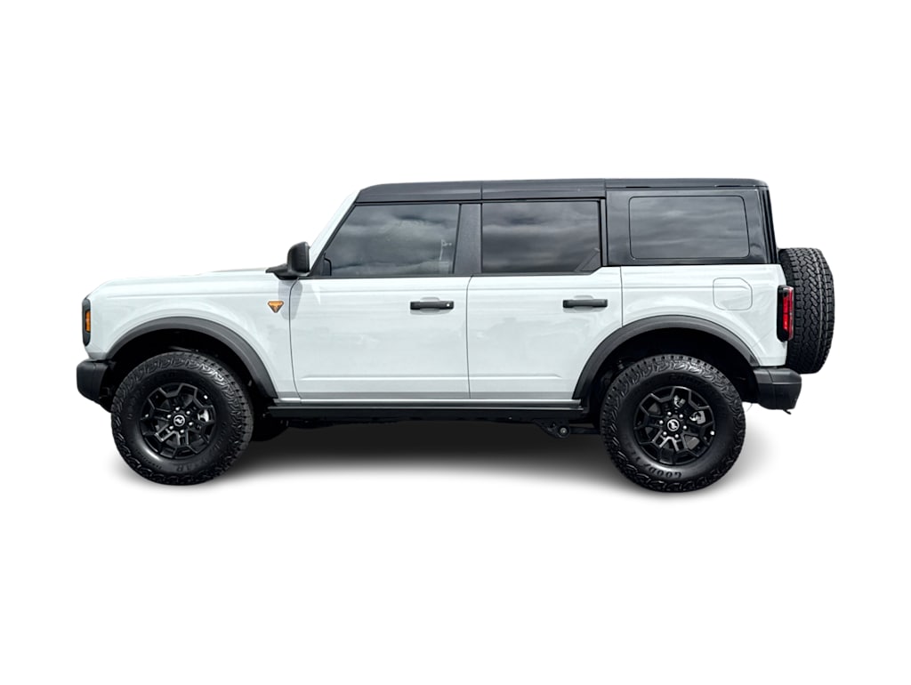 Thumbnail: 2026 Ford Bronco - 3