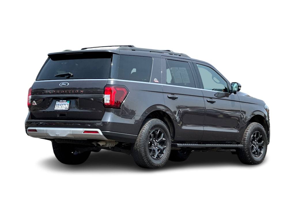 Thumbnail: 2022 Ford Expedition - 17