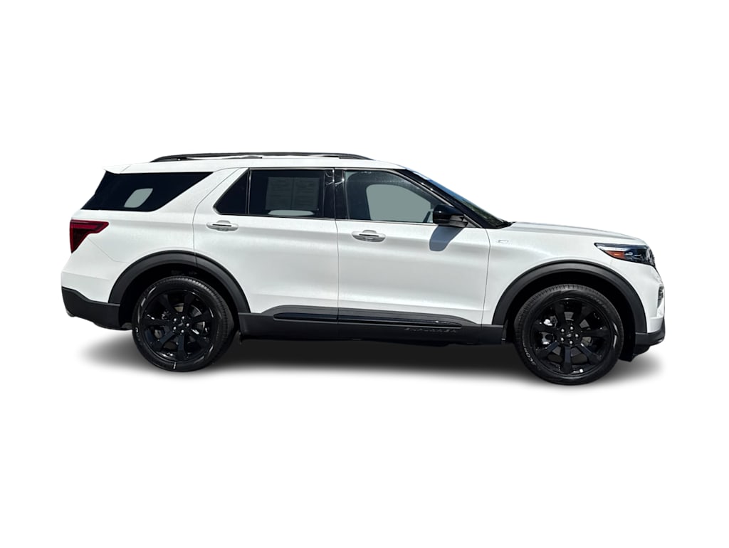 Thumbnail: 2023 Ford Explorer - 18