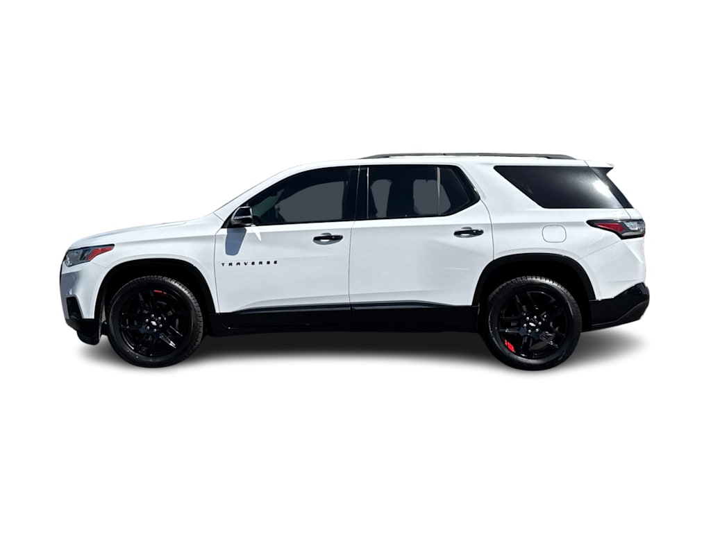 Thumbnail: 2021 Chevrolet Traverse - 3