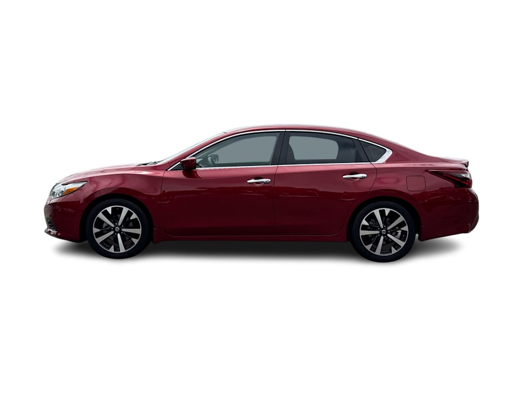 Thumbnail: 2018 Nissan Altima - 3