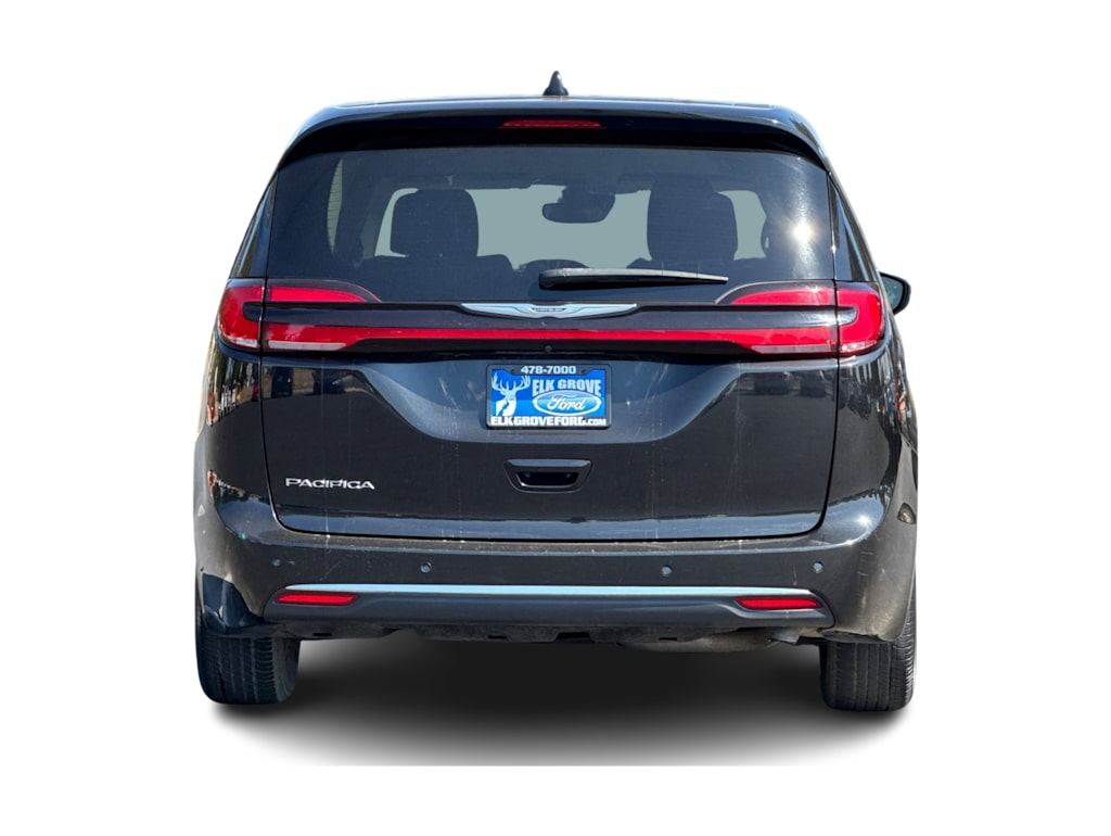 Thumbnail: 2023 Chrysler Pacifica - 5