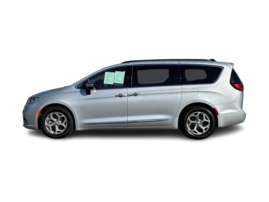 2023 Chrysler Pacifica Limited 4