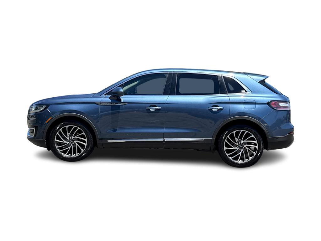 Thumbnail: 2019 Lincoln Nautilus - 3