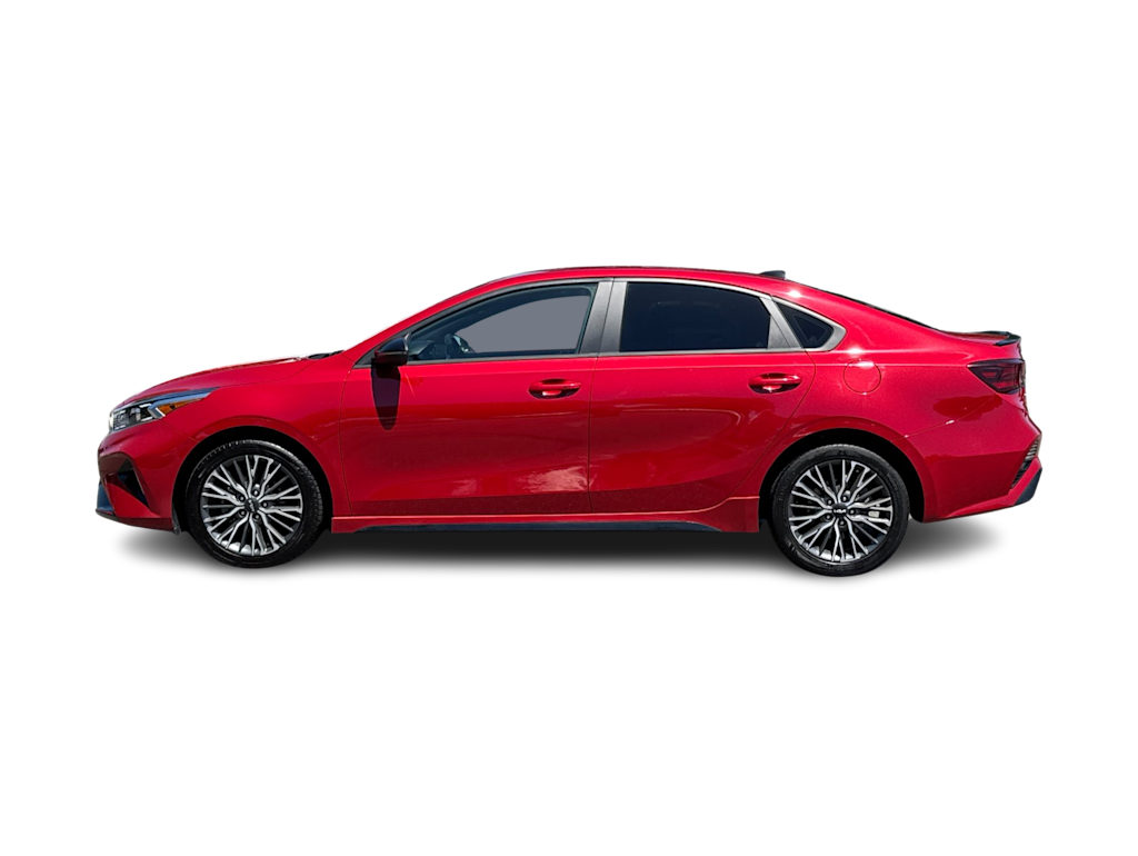 Thumbnail: 2024 Kia Forte - 3
