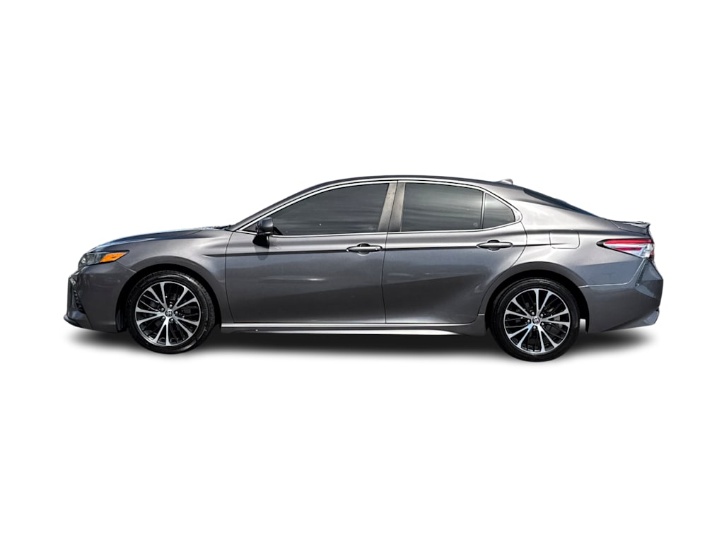 Thumbnail: 2020 Toyota Camry - 3
