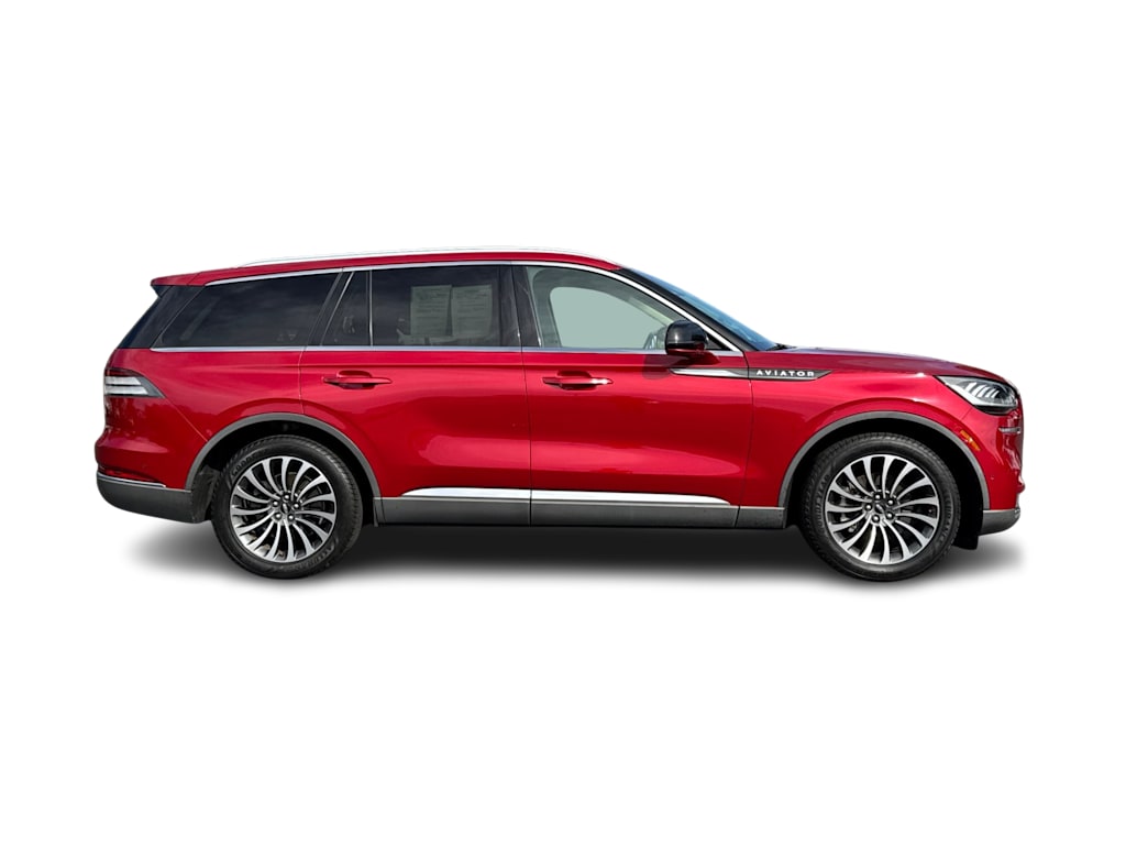 Thumbnail: 2020 Lincoln Aviator - 17