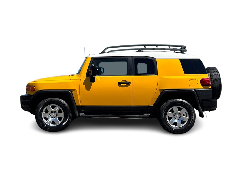 Thumbnail: 2007 Toyota FJ Cruiser - 3
