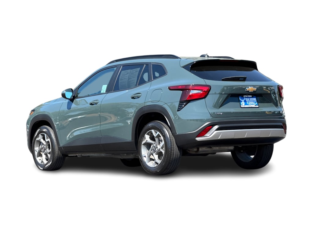 Thumbnail: 2025 Chevrolet Trax - 4