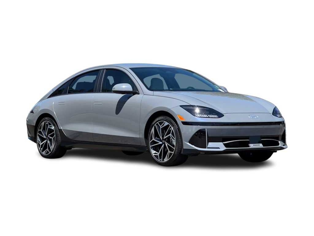 Thumbnail: 2023 Hyundai Ioniq 6 - 18