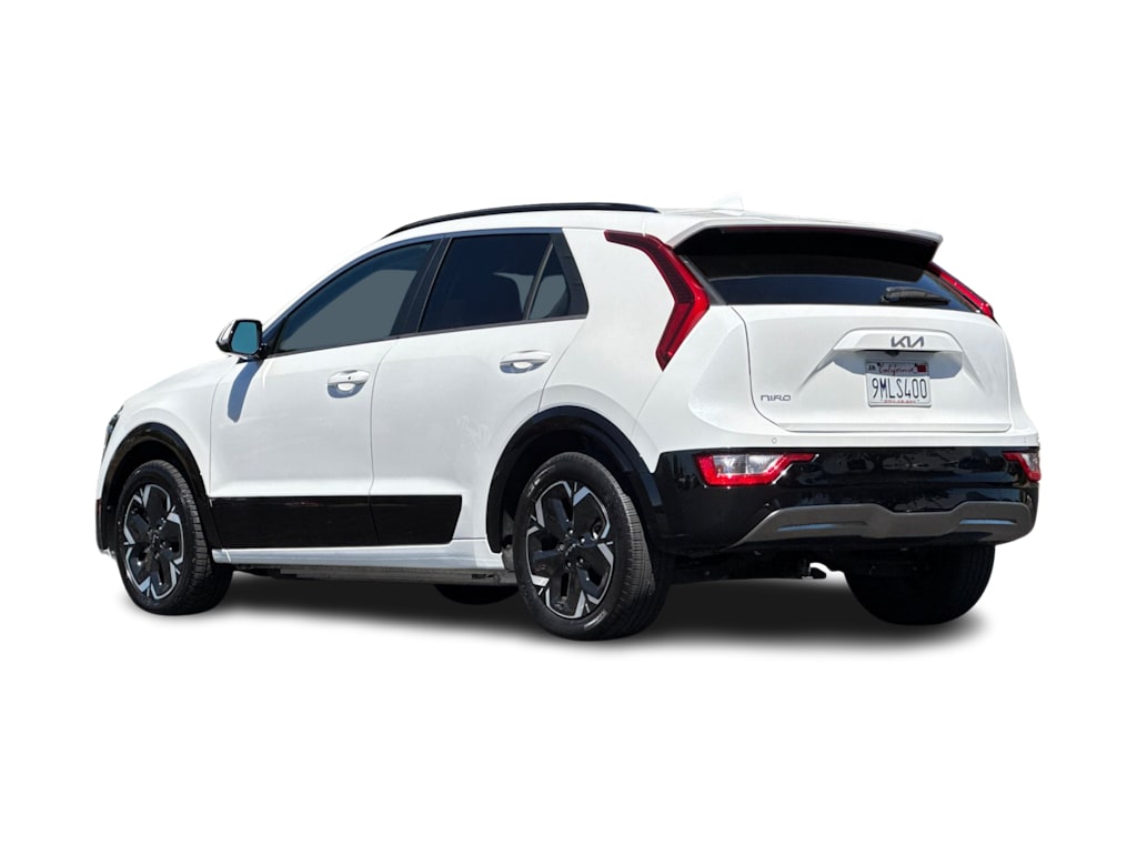 Thumbnail: 2024 Kia Niro - 4