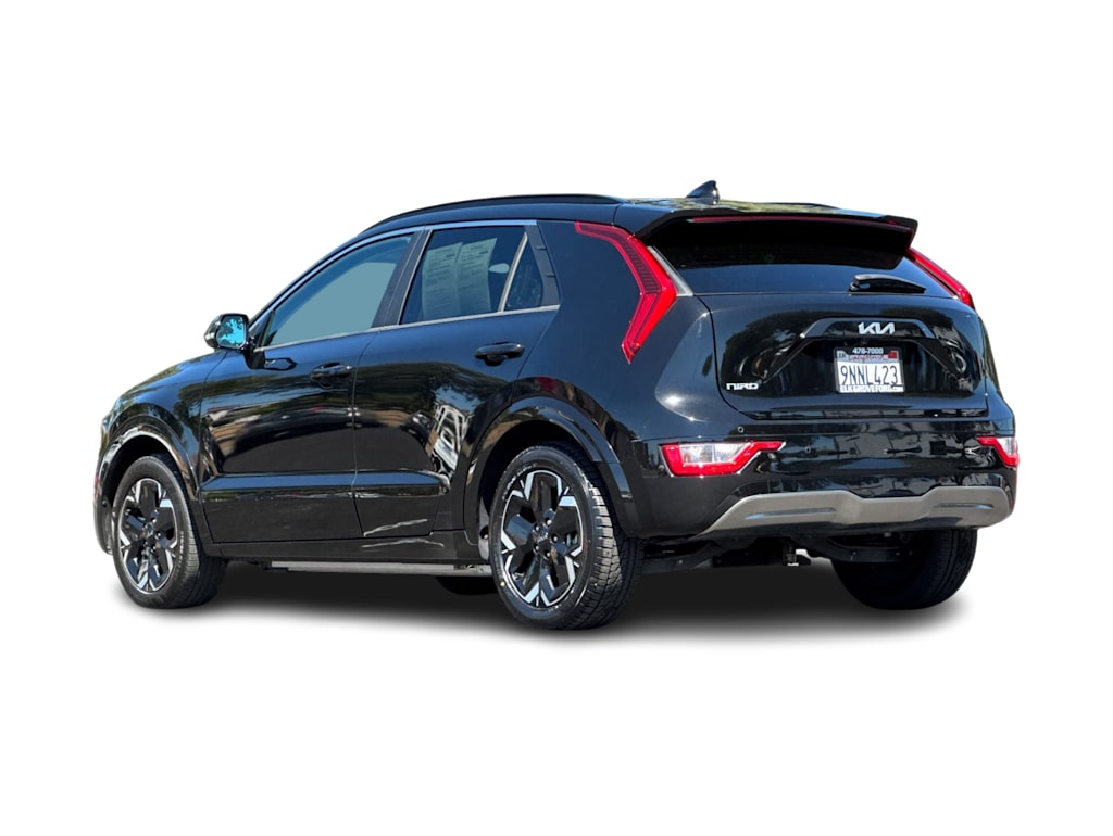 Thumbnail: 2024 Kia Niro - 4
