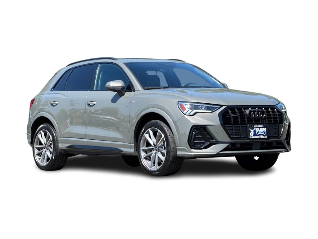 Thumbnail: 2023 Audi Q3 - 21