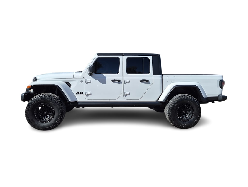 Thumbnail: 2021 Jeep Gladiator - 3
