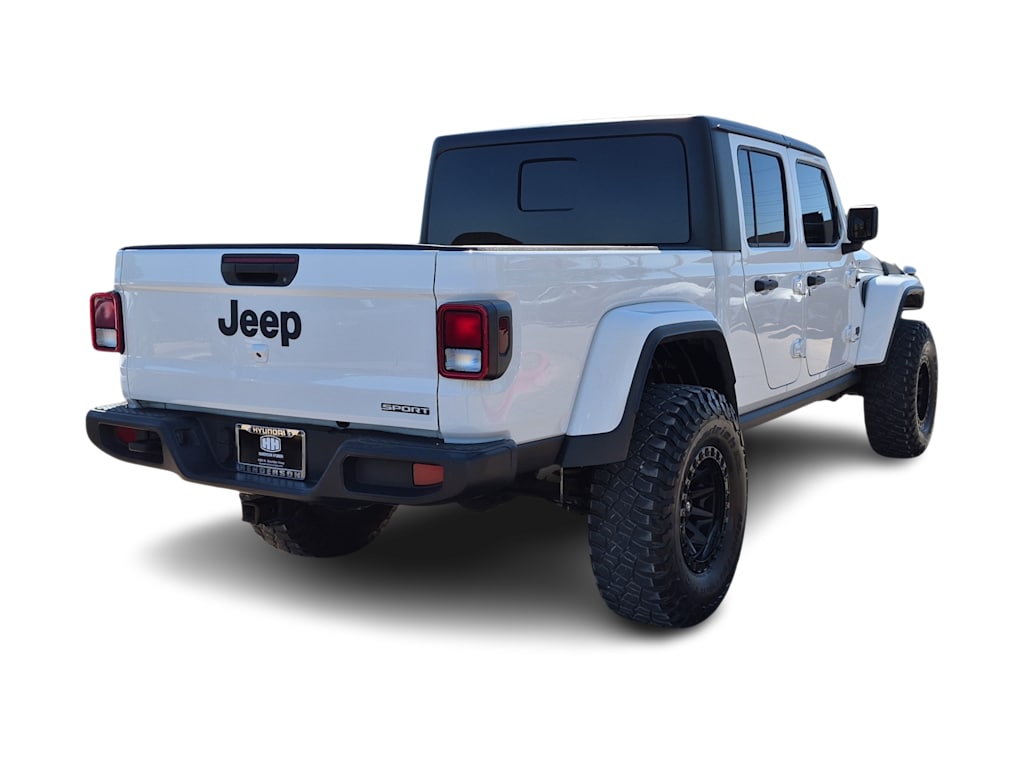 Thumbnail: 2021 Jeep Gladiator - 21