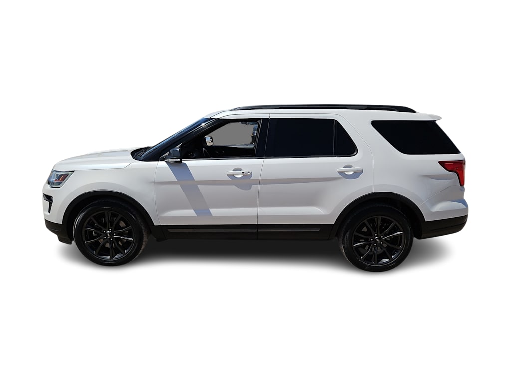 Thumbnail: 2018 Ford Explorer - 3