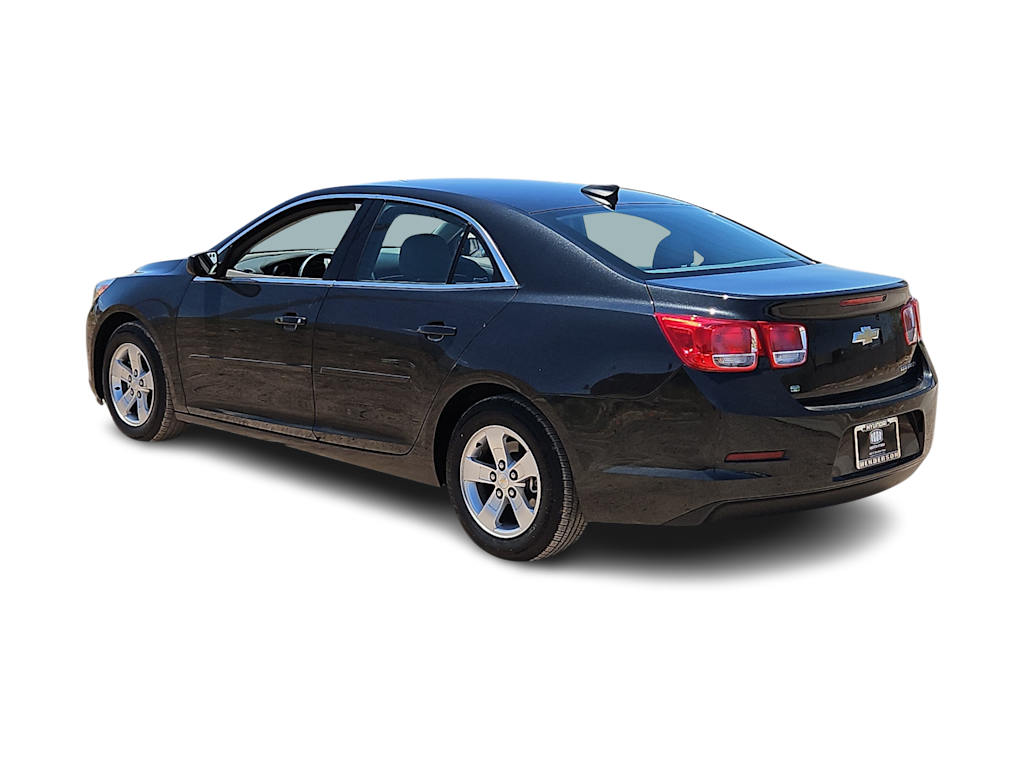 Thumbnail: 2015 Chevrolet Malibu - 4