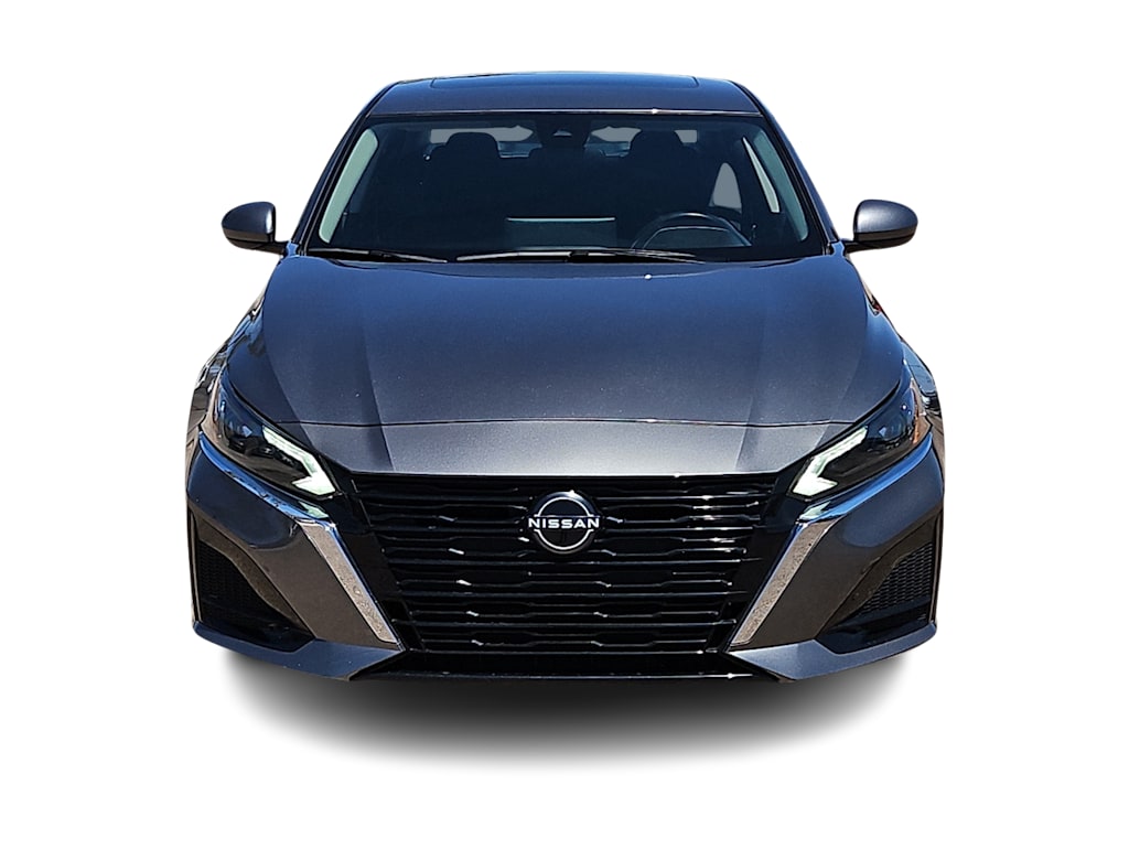 Thumbnail: 2023 Nissan Altima - 5