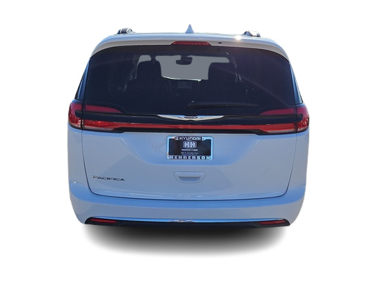 2022 Chrysler Pacifica Touring L 5