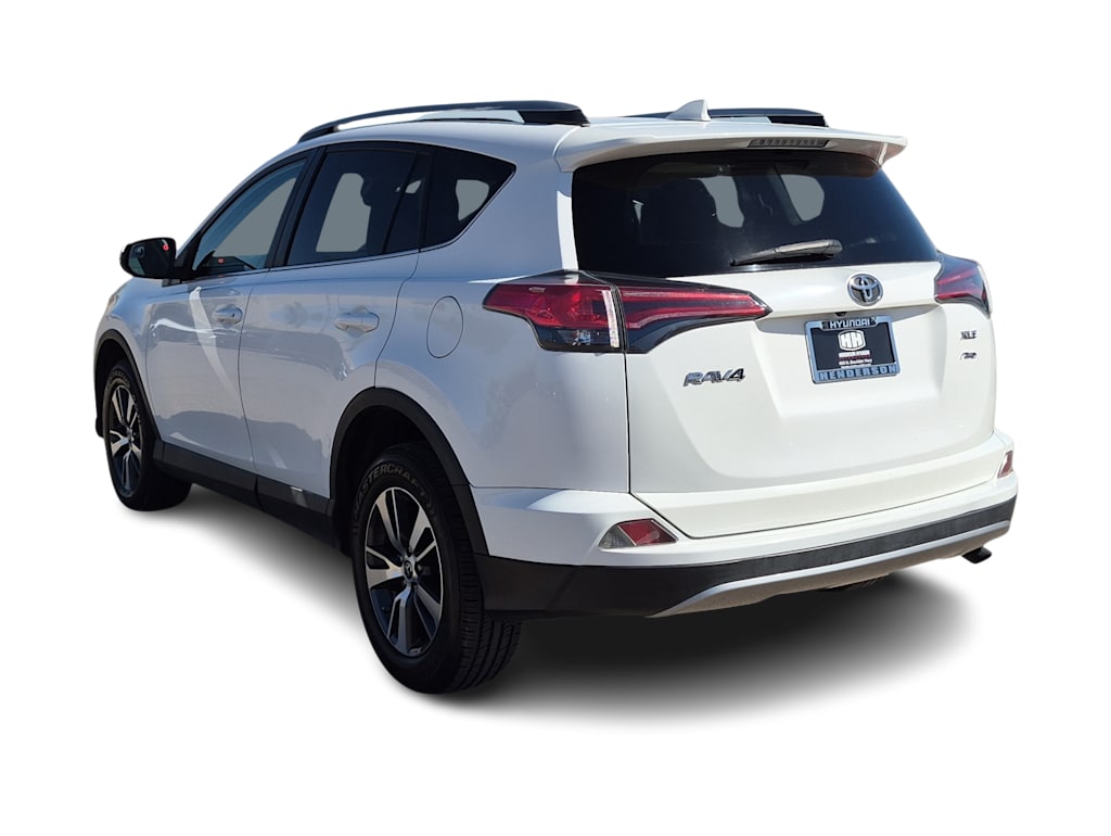 Thumbnail: 2017 Toyota RAV4 - 4