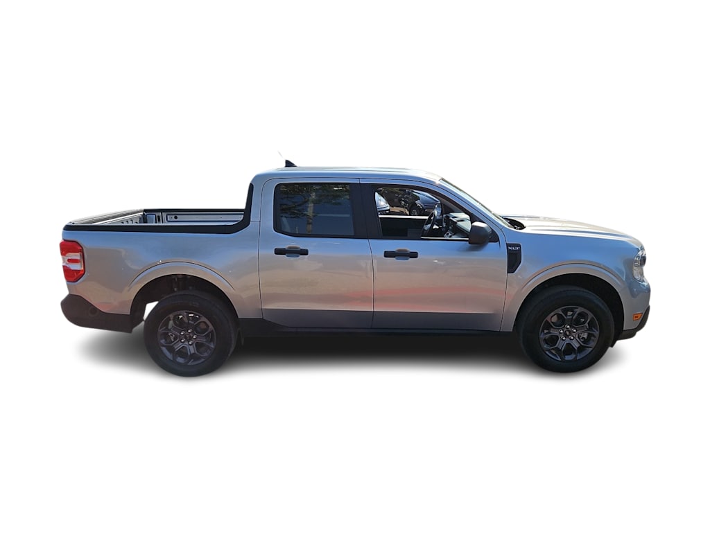 Thumbnail: 2023 Ford Maverick - 23