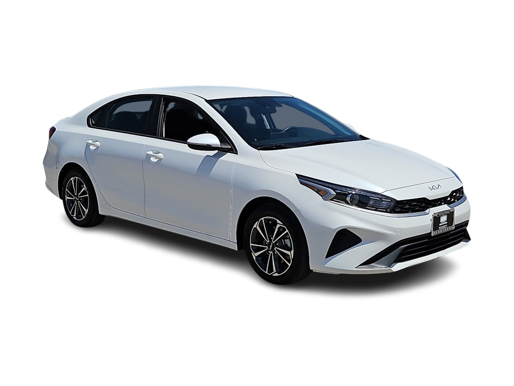 Thumbnail: 2024 Kia Forte - 19