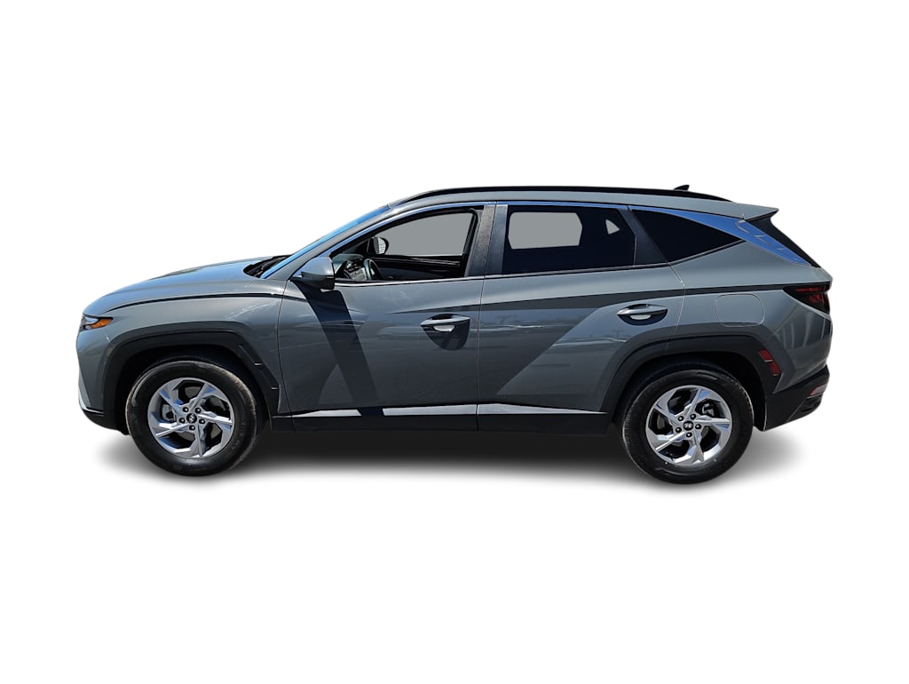 Thumbnail: 2024 Hyundai Tucson - 3