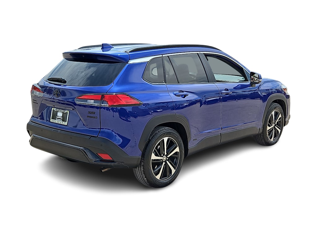 Thumbnail: 2023 Toyota Corolla Cross - 23